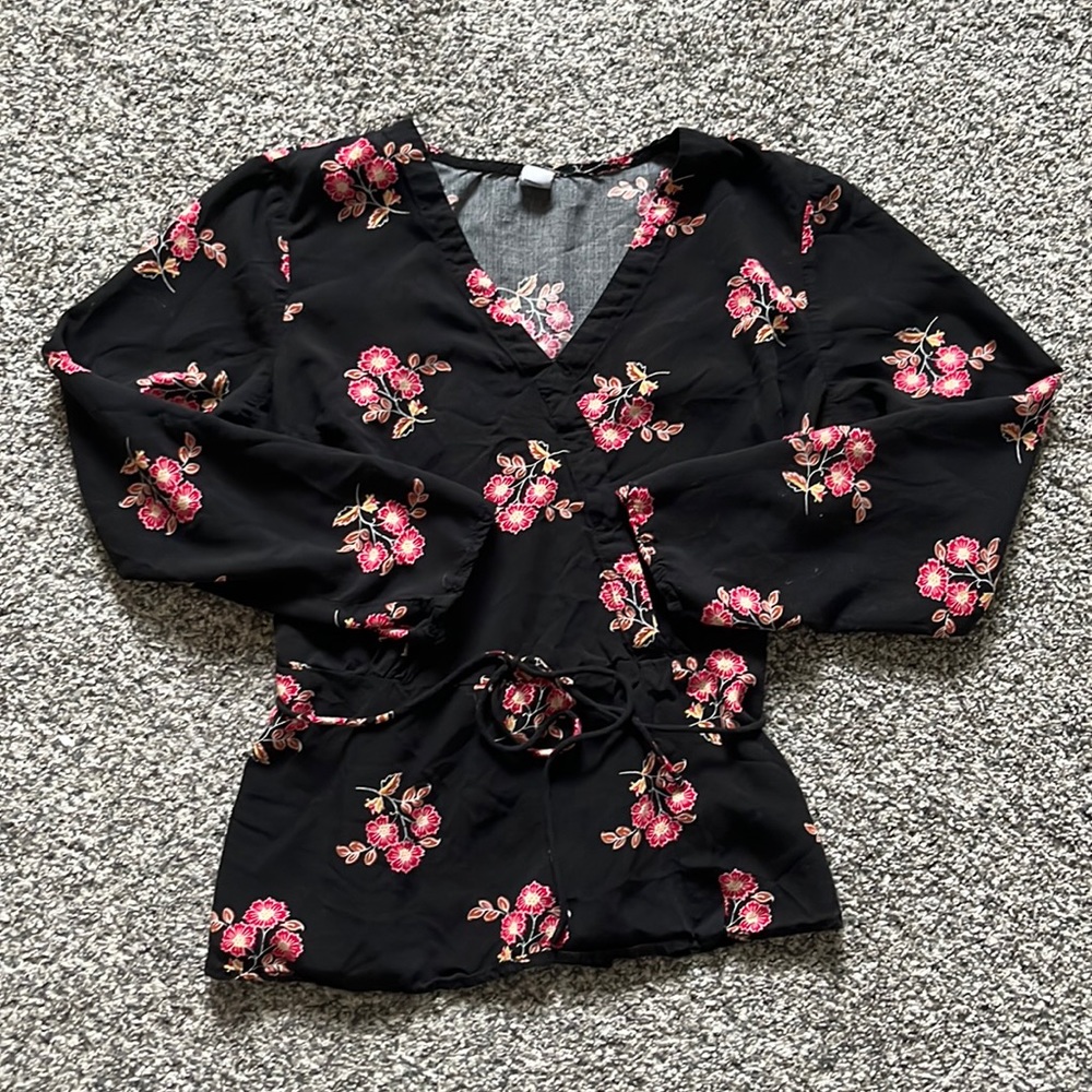 💥 3 for $15 - Old Navy Floral Kimono Style Top
